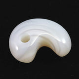 北海道 花石メノウ 瑪瑙 20mm勾玉 ディレクトリカード付 3.29g (ID:69582)