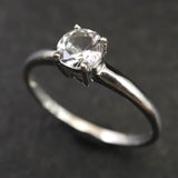 ブラジル産 フェナカイト 4.7mmラウンドカット リング 鑑別書付 11号 (ID:69794)