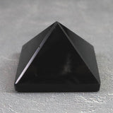 中国山東省産　黒水晶 モリオン　32mm ピラミッド 30.7g (ID:70103)