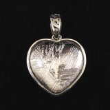 ギベオン シルバー 15mmハート型　ペンダントトップ 4.4g (ID:71643)
