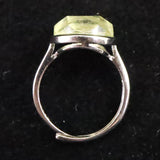 リビアンデザートグラス 12mmヘキサゴンカット リング  2.7g  (ID:71844)