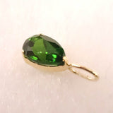 クロムダイオプサイド　6mmペアシェイプカット ペンダントトップ  K18YG 0.53ct (ID:71874)