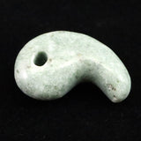 崑崙翡翠（こんろんひすい） ST 30mm勾玉 9.0g (ID:72653)
