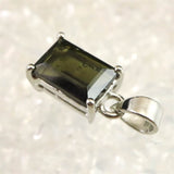 モルダバイト 12mm ステップ カット ペンダントトップ  2.62g (ID:73117)