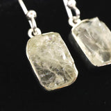 ロシア産 フェナカイト 11X8mm原石 ピアス 3.0g (ID:73476)