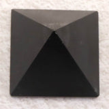 ロシア産 シュンガイト 29mmピラミッド　31.5g (ID:74391)
