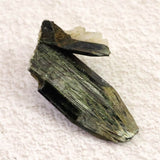 ザギマウンテン産 35mmエジリン輝石  6.27g (ID:74483)