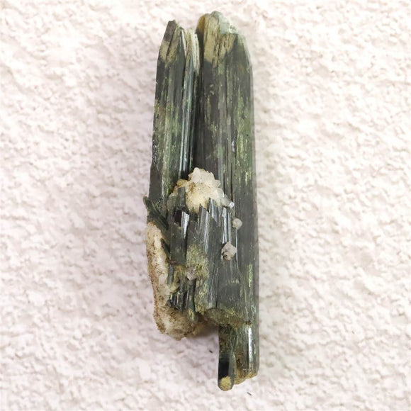 ザギマウンテン産 46mmエジリン輝石  7.02g (ID:74653)