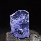 タンザナイト 非加熱 8.2mm原石 結晶 1.32ct  (ID:75831)
