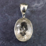 ロシア産 フェナカイト 10X7mmオーバルカット ペンダントトップ 1.5g (ID:76196)