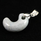 糸魚川翡翠  ヒスイ 小滝産 薄青 19mm勾玉 ペンダントトップ ディレクトリカード付 3.2g (ID:77272)