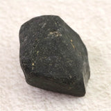 北海道 遠軽町産  黒曜石 28mm原石  25.5g (ID:78056)