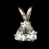 H&E社 アゼツライト(AZOZEO) 6mmトライアングルカット ペンダントトップ 証明書付 0.7g　 (ID:78286)
