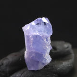タンザナイト 非加熱 8.7mm原石 結晶 1.80ct  (ID:80178)