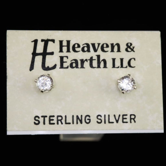 H&E社 アゼツライト(AZOZEO) 4mmラウンド ピアス 証明書付 (ID:80237)