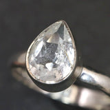 ロシア産 フェナカイト 8.2mm ペアシェイプカット リング 16号 (ID:82596)