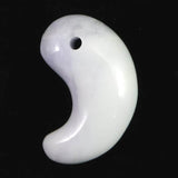 糸魚川翡翠 ラベンダー 30mm勾玉 現代の名工作 証明書付　12.4g (ID:82788)