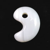 北海道 花石メノウ 瑪瑙 20mm勾玉 ディレクトリカード付 3.4g (ID:82928)