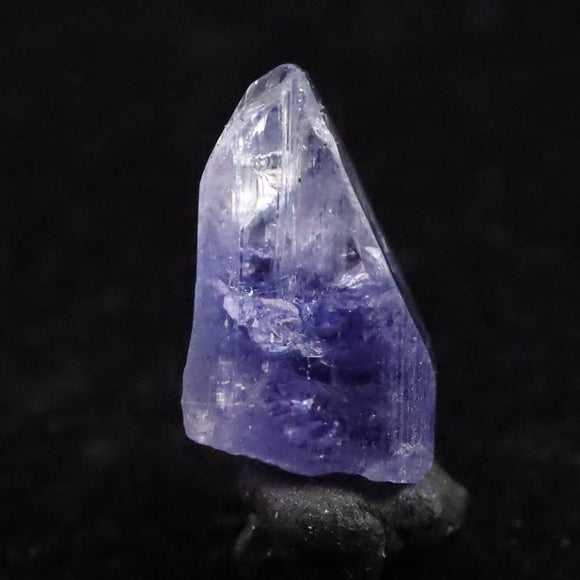 タンザナイト 8.5mm原石 結晶 1.90ct  (ID:83241)