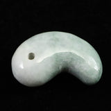 糸魚川翡翠  ヒスイ 小滝産 薄緑 30mm勾玉 ディレクトリカード付 12.23g (ID:83445)