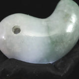 糸魚川翡翠  ヒスイ 小滝産 薄緑 30mm勾玉 ディレクトリカード付 12.23g (ID:83445)