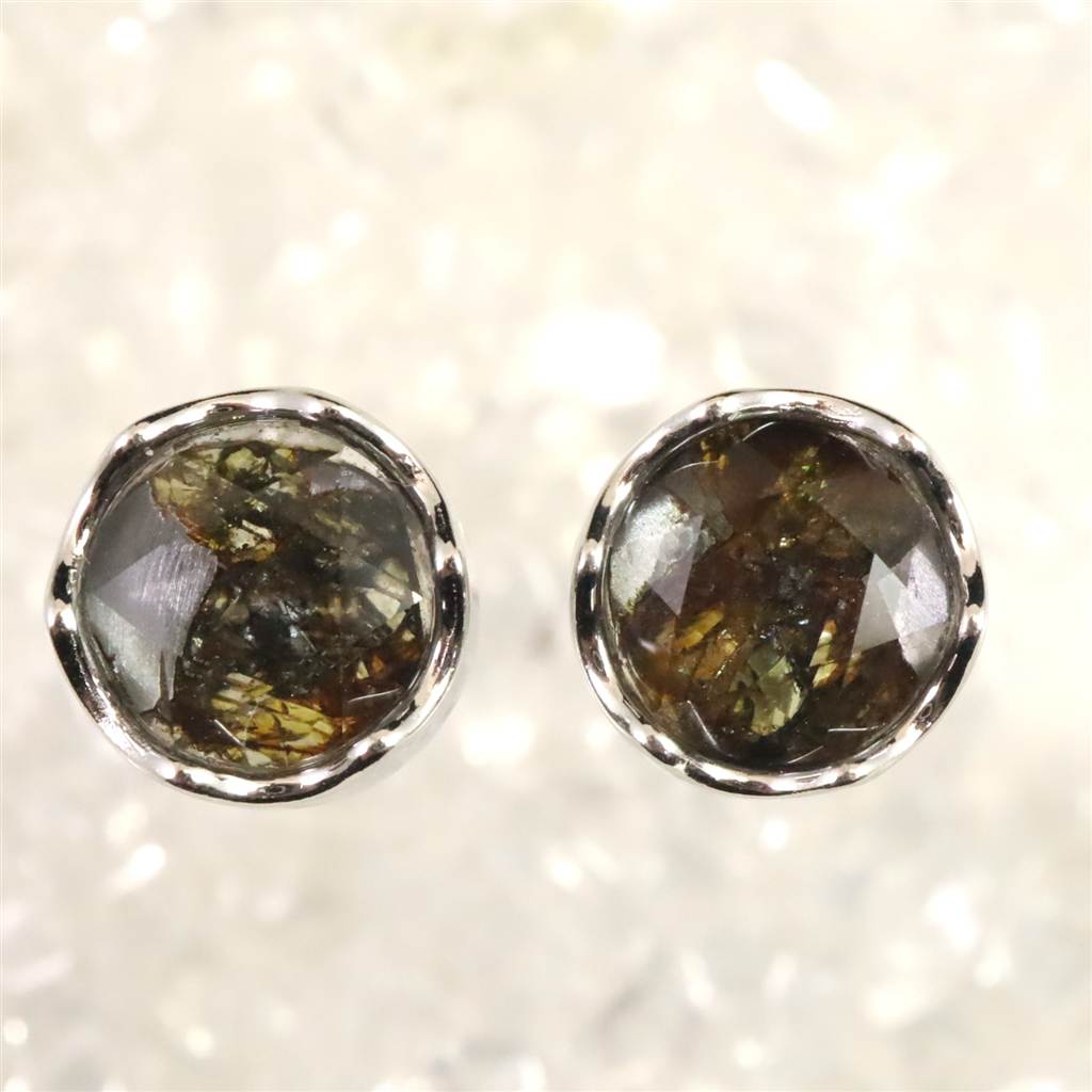 福島県裏半田鉱山産 アメジスト 紫水晶 30mm勾玉 根付&端材付 (ID