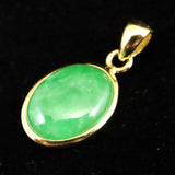 マダガスカル産 翡翠 ヒスイ 11mmオーバル ペンダントトップ 1.10g (ID:85191)