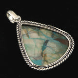 クォンタムクアトロシリカ　33mmペアシェイプ ペンダントトップ　15.4g (ID:86955)