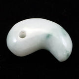 糸魚川翡翠  ヒスイ 小滝産 薄緑 22mm勾玉 ディレクトリカード付 4.39g (ID:87232)