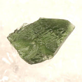 モルダバイト AAA 23mm原石 ディレクトリカード付 3.74ｇ  (ID:87505)