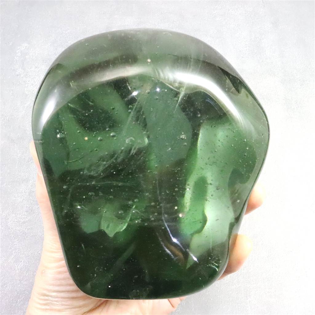 インドネシア産アンダラクリスタル　マルチカラー（水色・オリーブ） インドネシア産アンダラクリスタル マルチカラー（水色