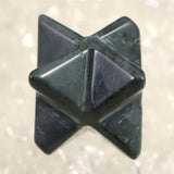 神居古潭石 （カムイ・コタン） 22mm マカバスター　証明書付　5.1g (ID:88261)