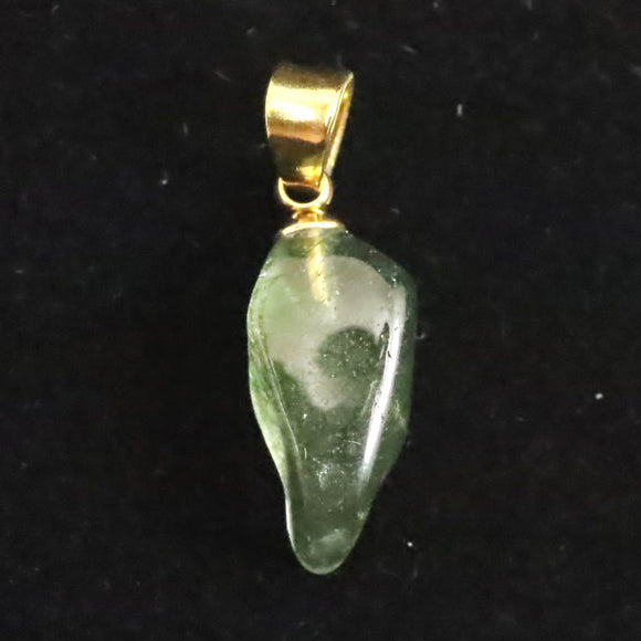 ザギマウンテンクォーツ タンブル ペンダントトップ　0.92g (ID:88959)