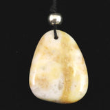 H&E社 ハニー＆クリームアゼツライト(AZOZEO)　タンブル コードペンダント 9.2g (ID:90542)