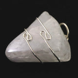 H&E社 ナトロライト 沸石  タンブル ペンダントトップ 6.3g (ID:90610)