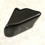隠岐の島 黒曜石 12mm原石 磨き  ディレクトリカード付 2.0g (ID:90788)