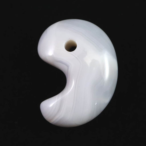 北海道 花石メノウ 瑪瑙 30mm勾玉 ディレクトリカード付 10.3g (ID:91158)