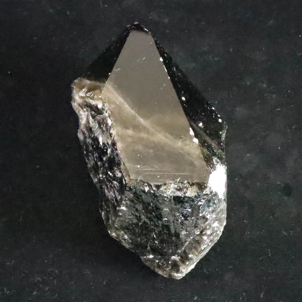 中国広東省産 モリオン玉滴石原石 中国広東省産 モリオン玉滴石原石 中国広東省産 モリオン玉滴