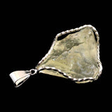 リビアンデザートグラス 31mm原石 ペンダントトップ 8.5g  (ID:92186)
