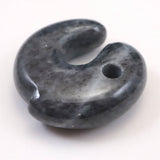 糸魚川翡翠  ヒスイ 黒 30mm飛龍勾玉 ディレクトリカード付 14.9g (ID:92570)