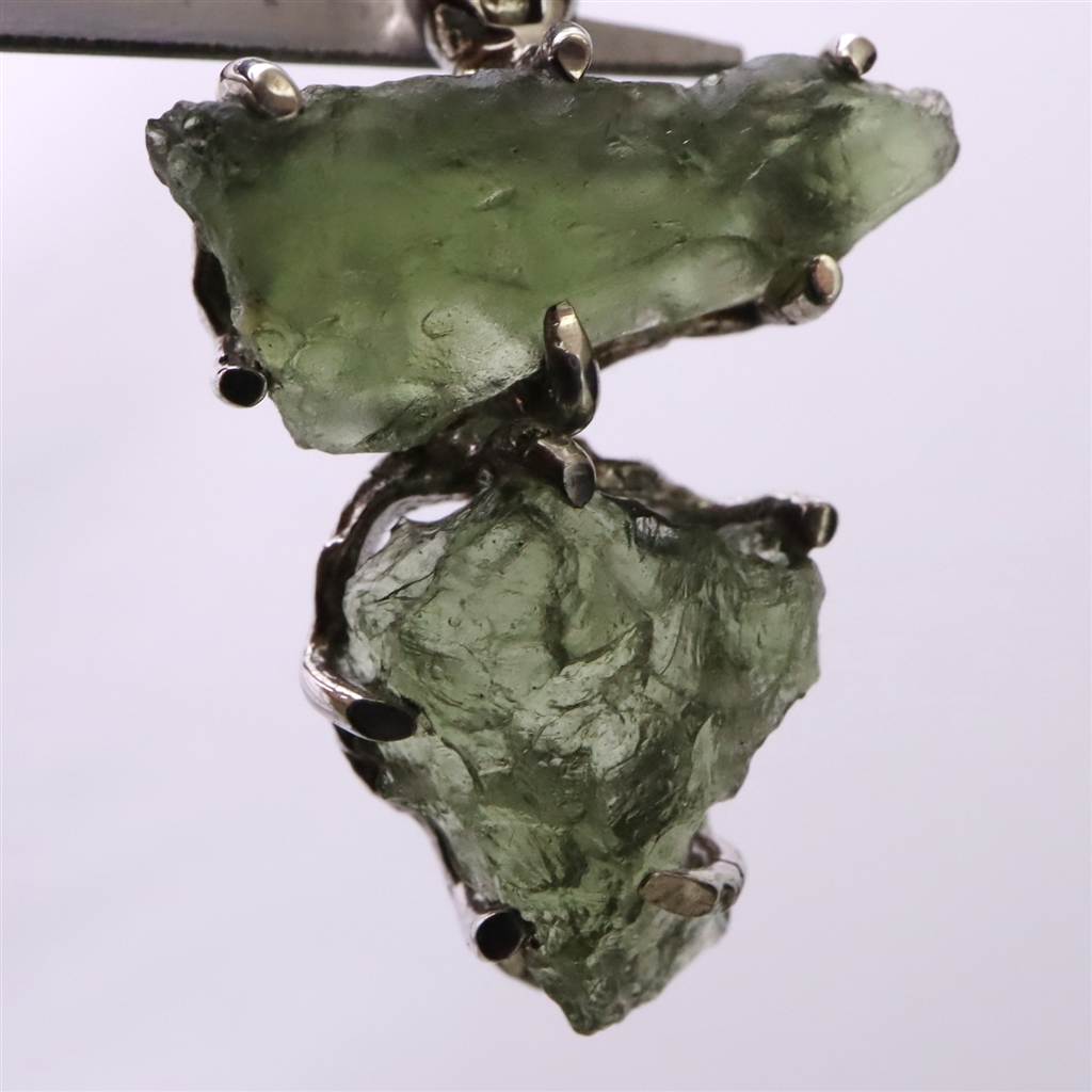 モルダバイト 原石 ペンダントトップ 4.71g (ID:92813) | 榎本通商