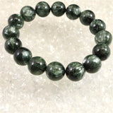 セラフィナイト クリノクロア 12.5mm玉ブレスレット 43.6g (ID:92961)