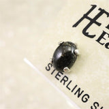 H&E社 ヌーマイト ニューマイト 8mmオーバル ピアス 証明書付 1.3g (ID:93936)