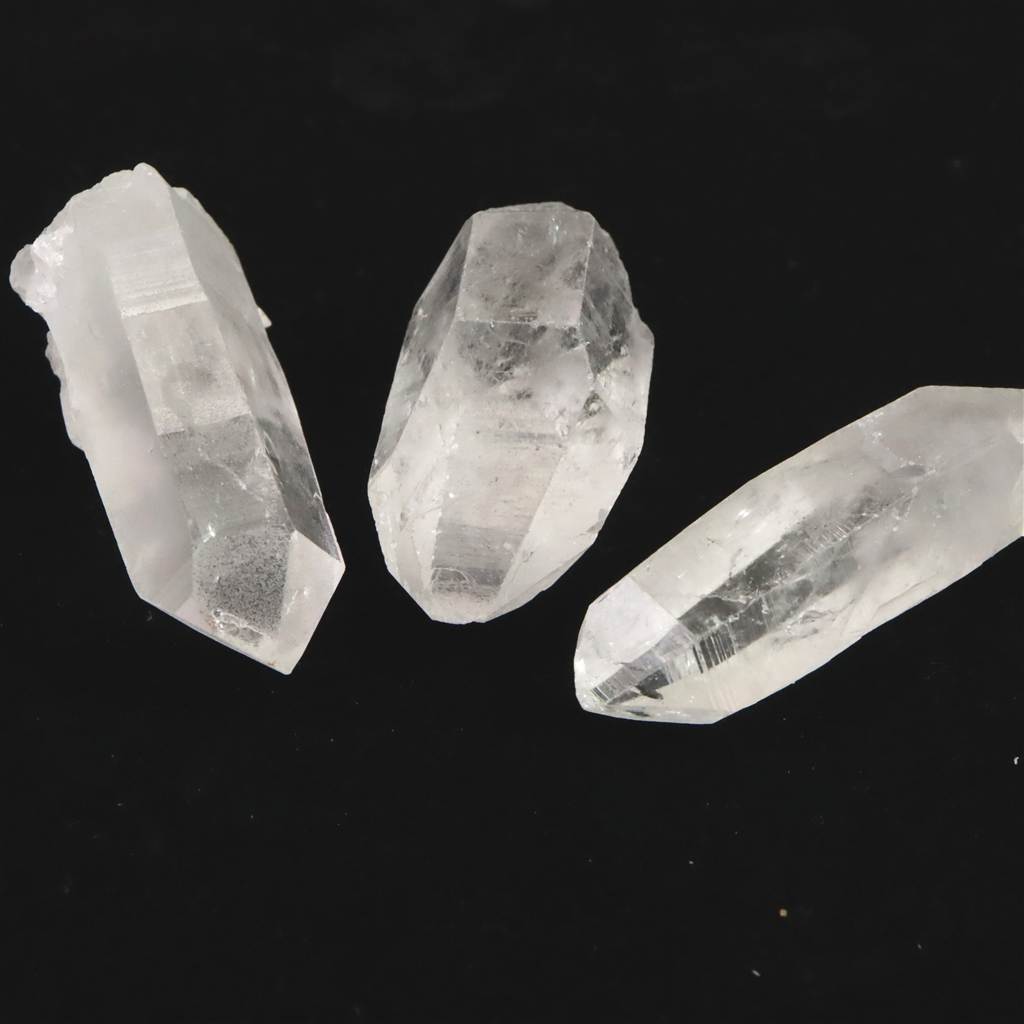 サインジ渓谷産 ヒマラヤ水晶 3個セット57.60g (ID:94456) | 榎本通商