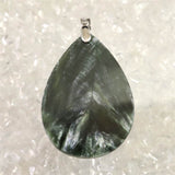 セラフィナイト クリノクロア　38mmドロップ ペンダントトップ 13.0g (ID:94893)