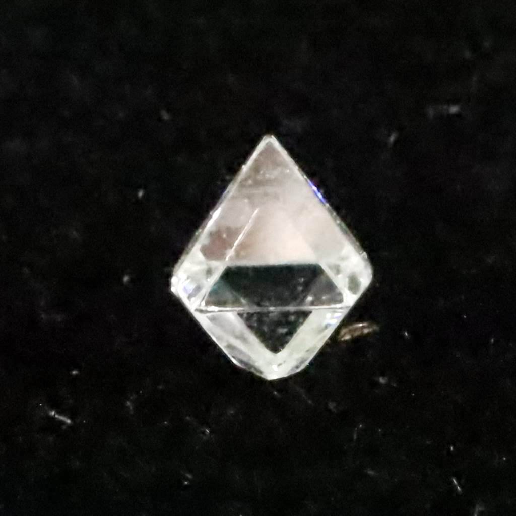 天然 ダイヤモンド ソーヤブル結晶 八面体 0.087ct (ID:96872) | 榎本通商