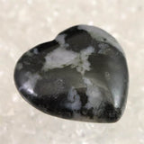 H&E社 ミスティックメルリナイト 25mmハート 証明書付 7.9g (ID:97073)