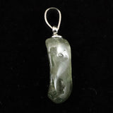 ザギマウンテンクォーツ タンブル ペンダントトップ　0.96g (ID:97220)