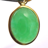 マダガスカル産 翡翠 ヒスイ 11mmオーバル ペンダントトップ 1.06g (ID:97595)