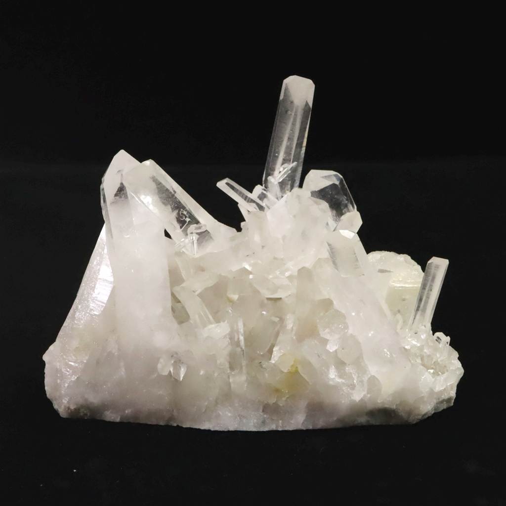 ルビー原石 パキスタン産 母岩付き 蛍光 87.6g (ID:81211) | 榎本通商